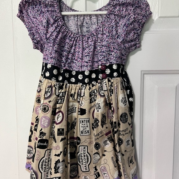 Hocus Pocus Matilda Jane Platinum peasant top - Picture 2 of 6